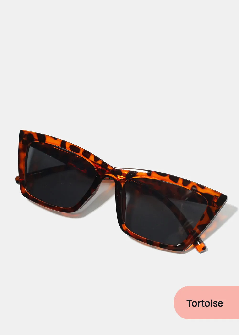 A  Square Cat Eye Chic Sunglasses