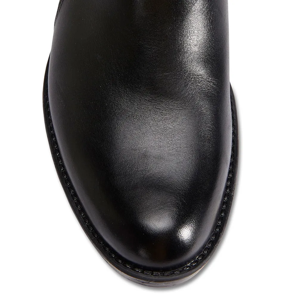 Albany Boot in Black Leather