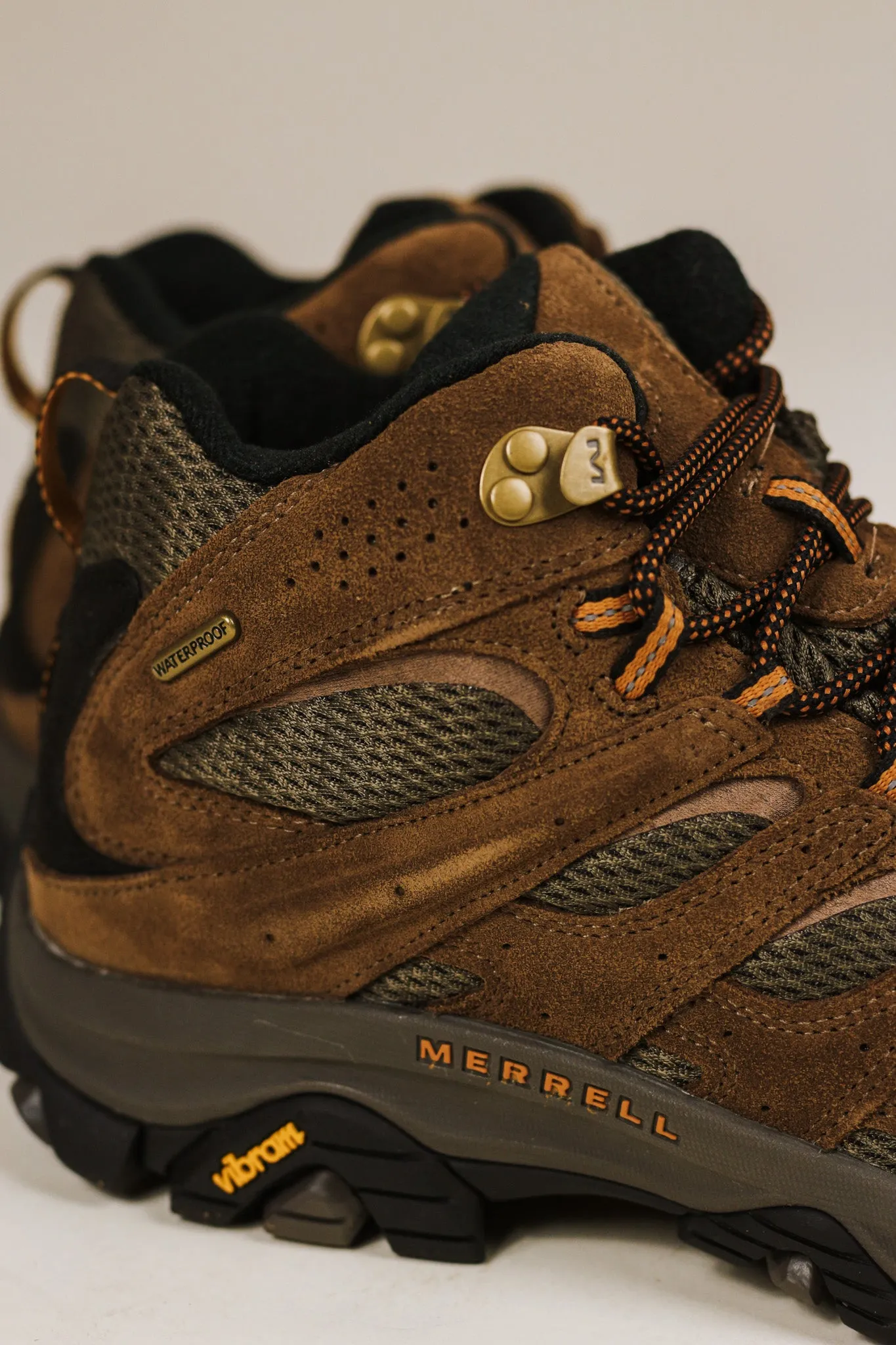 Men's Moab 3 Mid Waterproof By Merrell