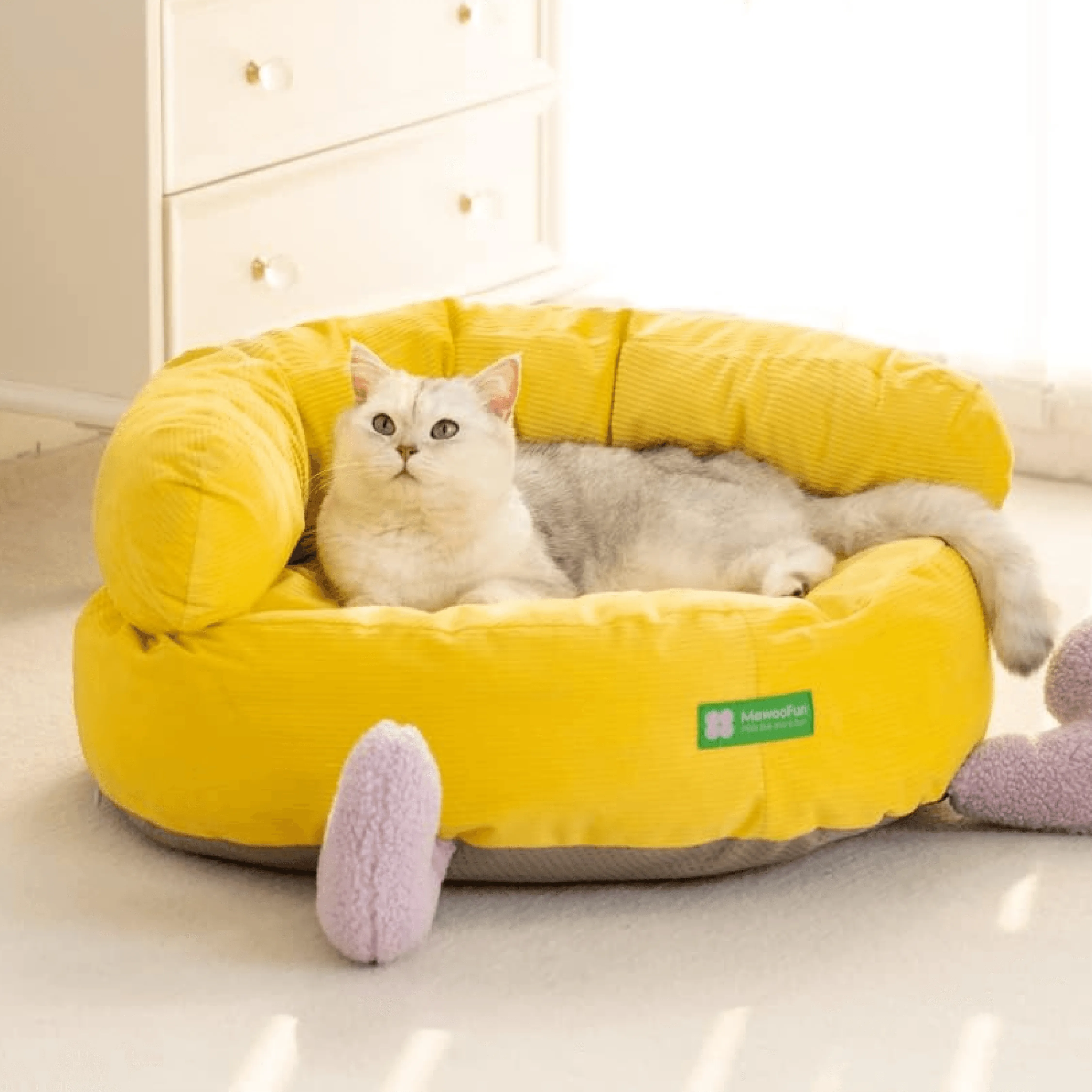 Mewoo - Mellow Yellow Lounge Bed