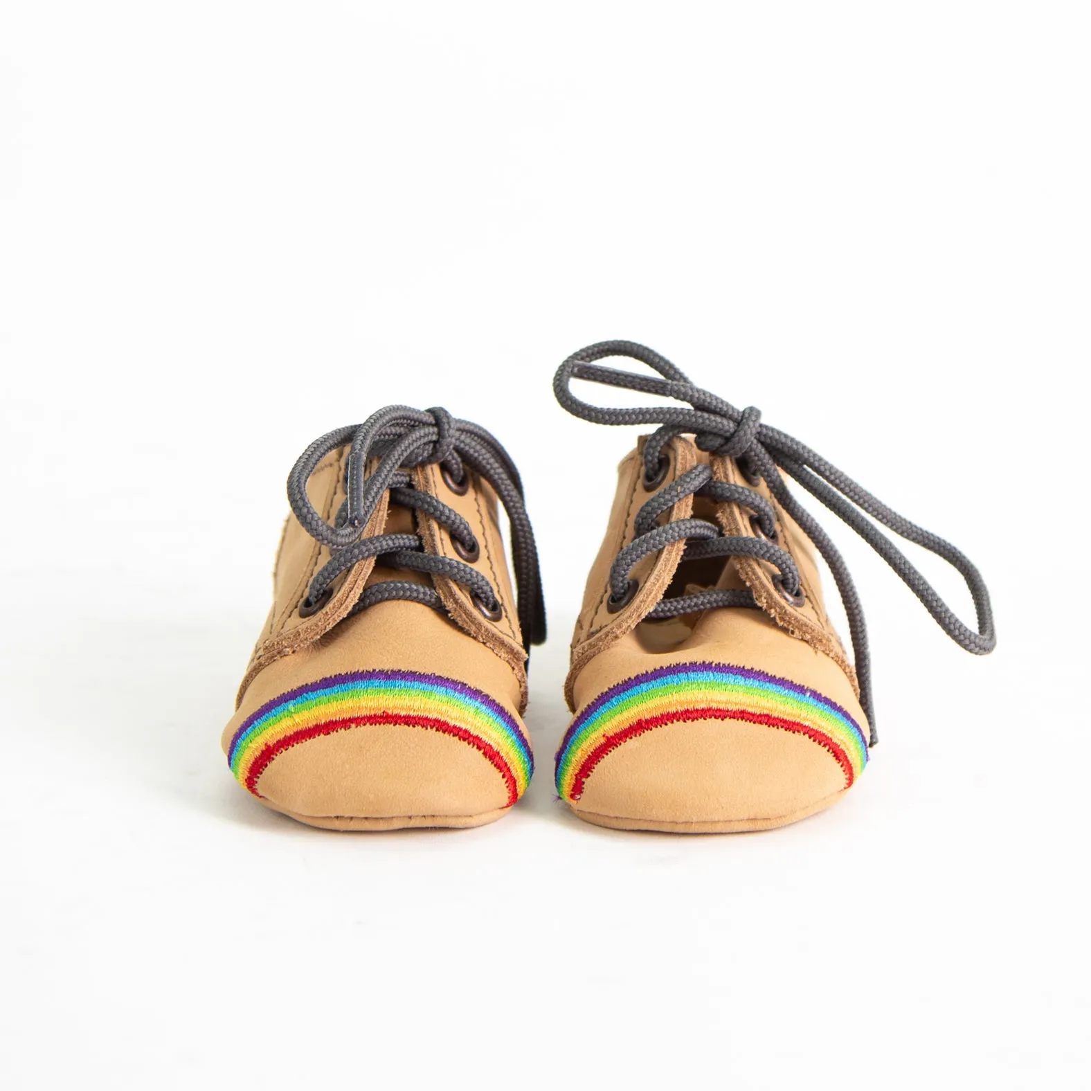 MS0557 - Rainbow Baby Varsity Shoes Natural SAMPLE