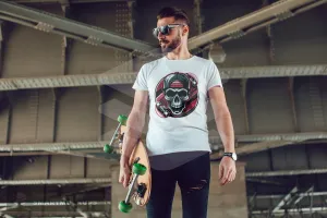 Skater-Style T-Shirt with Skull & Skateboard Design in Red and Black - Trendy Skateboarding Apparel